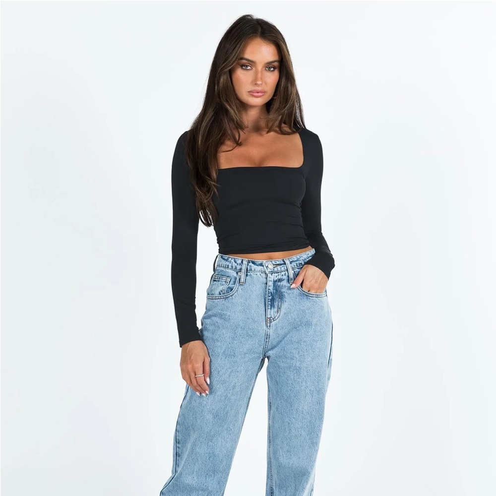 Back in Time Long Sleeve Top Black
